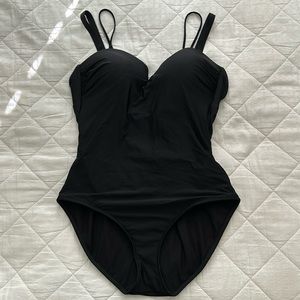 Athleta black one piece swimsuit size XL